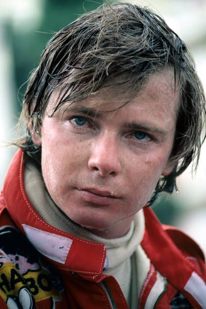 Didier Pironi Images et photos - Getty Images F1 Scrapbook, F1 Legends, Gerhard Berger, Formula Car, Races Style, Gilles Villeneuve, Classic Racing Cars, Japan Car, Racing Drivers