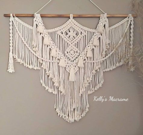 Macrame Wall Tapestry, Macrame Wall Decor Ideas, Diy Crochet Wall Hanging, Layered Macrame Wall Hanging, Macrame Modern, Macrame Curtains, Wall Hanging Design, Driftwood Macrame, Curtains Wall