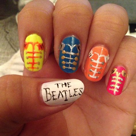 Sergeant Peppers Lonely hearts club band nails Beatles Nail Art, Beatles Nails, Music Nail Art, Nails Music, Music Nails, Band Nails, Nails Yellow, Nail Decor, Beatles Art