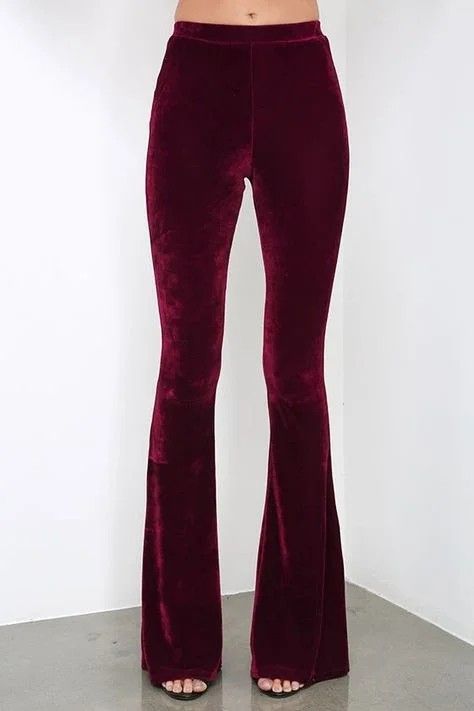 Confident Outfit, 70 Outfits, Flare Jeans Outfit, Velvet Flare Pants, Printed Flare Pants, Cropped Flare Pants, Velvet Flares, Burgundy Velvet, Pants Outfits