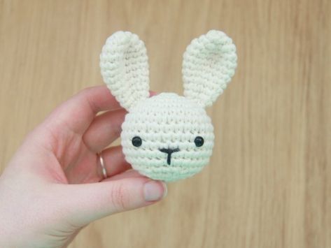 free-bunny-pants-head-amigurumi-crochet-pattern Bunny Pants, Crochet Dress Ideas, Pants Crochet, Crochet Blouse Pattern, Black Crochet Dress, Bunny Head, Crochet Keychain Pattern, Pola Amigurumi, Crochet Rabbit