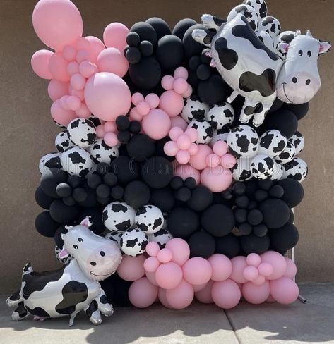 Cow Theme Balloon Arch, Pink Cow Party Decorations, 2 Moody Birthday Party, 4 Ever Moody Birthday Party Theme, Cowprint Birthday Decor, Diy Cow Birthday Decorations, Four Ever Moody Birthday Theme, Cow Print Theme Birthday Party, Moo Moo I'm Two Birthday Cake