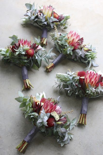 Native Bouquet, Bohemian Ideas, Protea Wedding, Protea Bouquet, Unique Floral Arrangements, Colorful Wedding Flowers, March Wedding, Blush Wedding Flowers, Australian Native Flowers