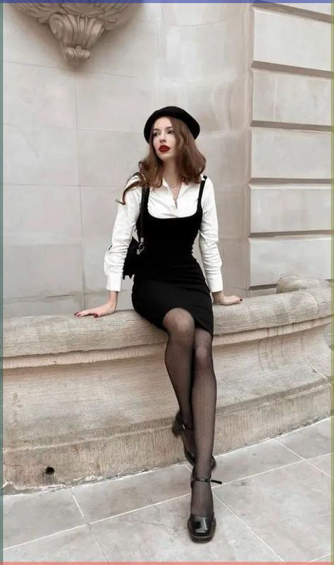 Rich French Woman Aesthetic, Modern Blair Waldorf Style, Modern Persephone, Dress With Stockings Outfit, Semi Formal Mujer, Little Black Dress Outfit, Parisian Outfit, Princess Vibes, Stockings Outfit