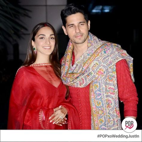 Sid and Kiara ki shadi will live in my mind for a long time. Their wedding photos were adorable and their first public appearance in Delhi reminded me of every newlywed couple ever! Kiara Advani And Sidharth Malhotra, Sid Kiara, Wedding Dress Bustle, Sidharth Malhotra, Celebrity Casual Outfits, Traditional Indian Outfits, Indian Bridal Fashion, Red Suit, Kiara Advani