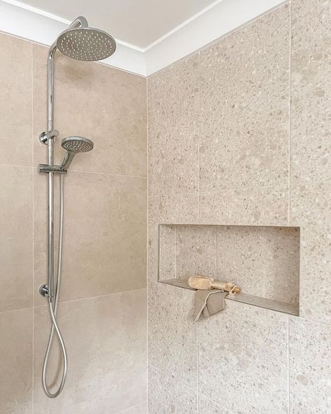 TileCloud on Instagram: "@crystalbathrooms has created a dreamy Mediterranean. To create the look they have used our Yamba in clay terrazzo look tile and Sydney in sand.
❤️❤️❤️" Terrazzo Tiles Bathroom, Clay Terrazzo, Terrazzo Bathroom, Terrazzo Tiles, Bathroom Renos, Bathroom Inspiration, Tile Bathroom, Salle De Bain, Sydney