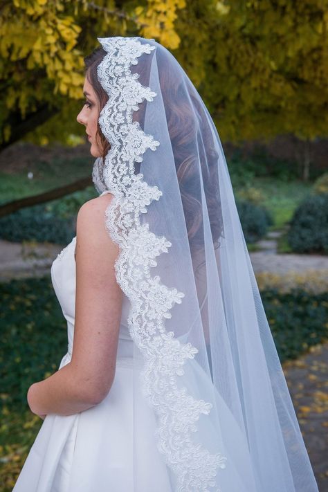 Mantilla Veil Wedding, Lace Mantilla Veil, Lace Cathedral Veil, Lace Veils Bridal, Lace Mantilla, Mantilla Veil, Cathedral Wedding Veils, Bride Veil, Wedding Bridal Veils