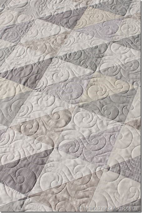 2 Fabric Quilts Patterns, Neutral Tone Quilts, Gray And White Quilts, Neutral Quilts Ideas Farmhouse, Neutral Quilts Ideas Modern, Neutral Quilt Patterns, Neutrals Quilt, Neutral Quilts Ideas, Taupe Quilt