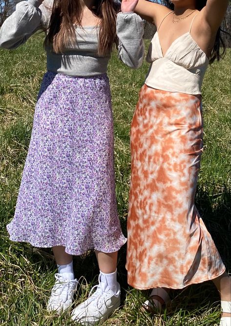 Long Skirt With Heels, Cute Midi Skirt Outfits, Quoi Porter, Long Skirt Outfits, Maxi Skirt Outfits, Mia 3, Floral Maxi Skirt, Swaggy Outfits, Looks Vintage