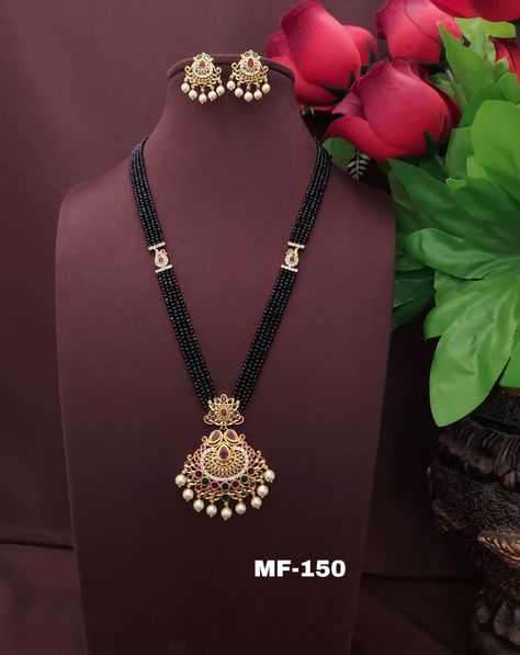 #crystaljewellery #crystalmala #crystalchains #beadsjewellery #indianjewellery #southindianjewellery #onegramgoldjewellery #goldfinishing #mattfinishing #nakshijewellery #templejewellery #bridaljewellery #weddingjewellery #pearljewellery #polkijewellery #simplejewellery #jewellerydesigns Black Crystal Beads Mangalsutra, Arri Design, Simple Jewellery, Mangalsutra Design, Black Beads Mangalsutra, Antique Necklaces Design, Gold Jewelry Outfits, Black Beads Mangalsutra Design, Antique Necklaces