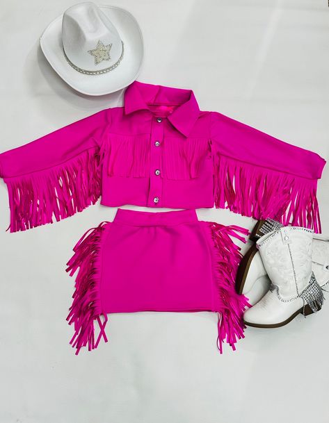 Woman Cowgirl Costume, Hello Kitty Cowgirl Party, Western Wear Pageant Outfit, Cowgirl Style Outfits Pink, Cowgirl 1st Birthday Photoshoot, Diy Cowgirl Outfit, Fringe Cowgirl Outfit, Pink Cowgirl Outfit, Bling Birthday Party