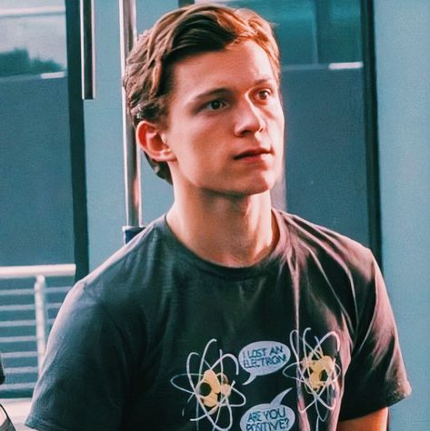 Peter Parker, Tom Holland, Holland, Books Wattpad, Wattpad, Books