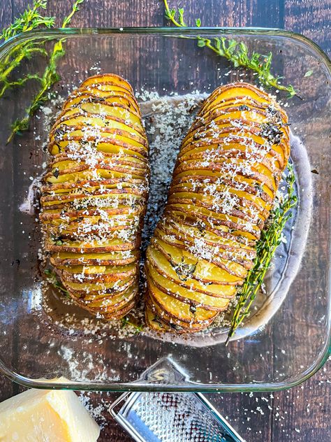 Hasselback potatoes are fanned into accordion shapes, stuffed with garlic and herbed butter and parmesan until the edges are crisp and the centers tender. Cheesy Hassle Back Potatoes, Fancy Twice Baked Potatoes, Hasselback Potatoes Baked, Hassle Back Potatoes, Irish Mashed Potatoes, Hasselback Sweet Potatoes, Herbed Butter, Buttery Potatoes, Maple Glazed Carrots