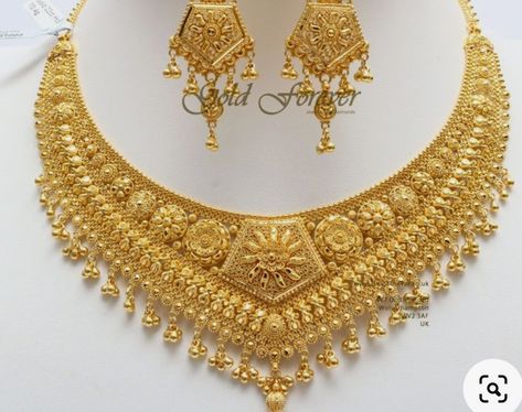 Arabian Gold Necklace, 1 Tola Gold Set Designs, Gold Set Designs, Dubai Jewellery, Gold Set Design, Father Songs, Fashion Jewelry Necklaces Gold, Wedding Jewellery Designs, Wedding Jewelry Sets Bridal Jewellery