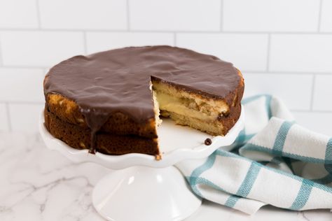 Keto Boston Cream, American Dessert, Keto Chow, Keto Protein, Keto Baking, American Desserts, Boston Cream Pie, Keto Sweets, Boston Cream