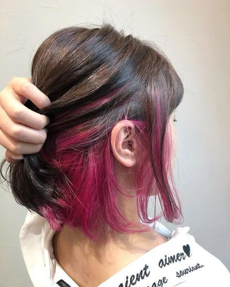 Under Hair Dye, Underdye Hair, Under Hair Color, Pink Hair Streaks, Pink Hair Highlights, Dark Pink Hair, Two Color Hair, Hidden Hair Color, Peekaboo Hair Colors