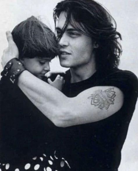 Johnny Depps Son, Johnny Depp Family, Johnny Depp Vanessa Paradis, Jack Depp, Johnny Depp Wallpaper, Hollywood Action Movies, John Depp, Depp Johnny, Johnny Depp Style