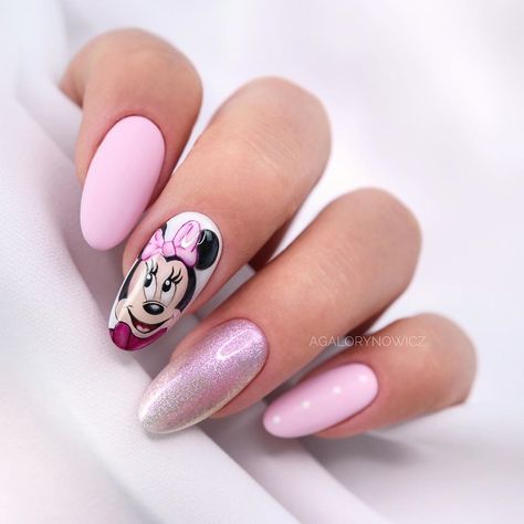 Almond Nails Art Designs, Pink Almond Nails, Mickey Mouse Nails, Disney Acrylic Nails, Minnie Mouse Nails, Mickey Nails, Almond Nail Art, Nails Art Designs, Nail Art Disney