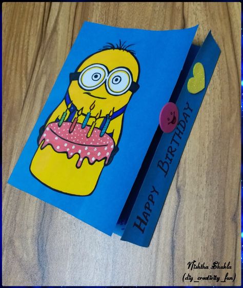 Handmade Minion Birthday Card for a Friend who is one in a Minion☺😂 #greetingcard #greeting #minion #easycard #birthdaycard Minion Birthday Card, One In A Minion, Birthday Card For A Friend, Minions Birthday, Card For A Friend, Journal Lettering, A Minion, Lettering Ideas, Minion Birthday