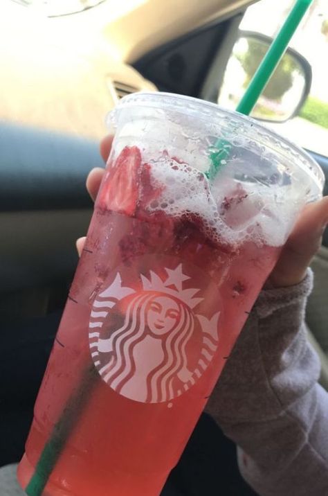 Non Coffee Drinks, Starbucks Teas, Starbucks Drink At Home, Kawa Starbucks, Vegan Starbucks, Low Carb Starbucks Drinks, Low Carb Starbucks, Starbucks Hacks, Starbucks Orders