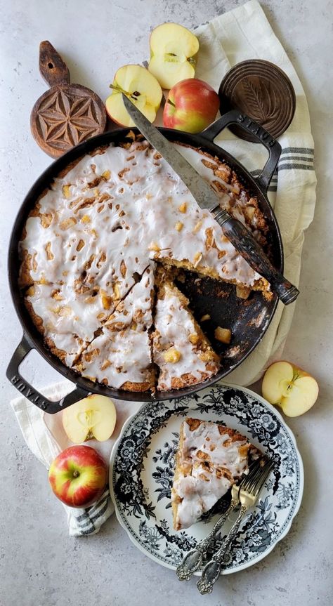 Apple Skillet Cake, Apple Fritter Skillet Cake, Skillet Desserts Cast Iron, Apple Fritter Cake, Skillet Desserts, Skillet Cake, Apple Donuts, Apple Glaze, Apple Fritter