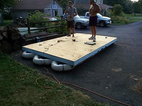 PVC raft? - Boat Design Forums #pvc, #pontoon Homemade Boat, Pontoon Boat Furniture, Boat Blinds, Duck Boat Blind, Raft Boat, Sailboat Plans, Free Boat Plans, Floating Boat, Diy Fishing