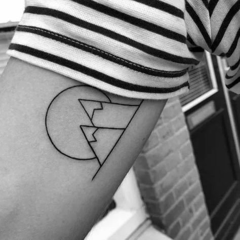 Minimalist Mountain Tattoo, Mountain Tattoo Ideas, Small Mountain Tattoo, Outdoor Tattoo, Outdoor Landscape Design, Mountain Tattoo Simple, Mountain Tattoo Design, Minimalist Mountain, Small Tattoos With Meaning