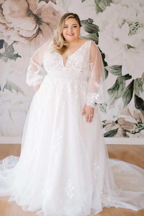 Plus Size Lace Long Sleeve Wedding Dress Plus Size Boho Wedding Dress Long Sleeve, Flowery Wedding Dress, Wedding Dress Shapes, Beaded Wedding Dresses, Plus Wedding Dresses, Girls Bridesmaid Dresses, Popular Wedding Dresses, Wedding Dress Silhouette, Western Wedding Dresses