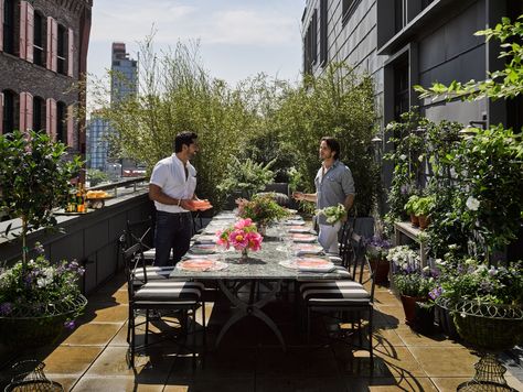 Custom Coffee Table, Elizabeth Street, New York City Apartment, Brian Atwood, Nyc Apartment, City Apartment, Roof Terrace, Victoria Secret Fashion Show, Outdoor Dining Area