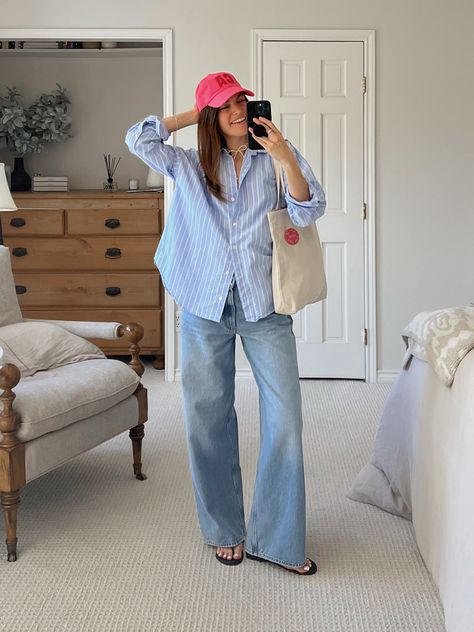 Simplify Wardrobe, Capsule Wardrobe Minimalist, Bow Choker, Pink Baseball Cap, Capsule Wardrobe Outfits, Cocoon Cardigan, Casual Work Outfits, Oxford Shirt, Baseball Hat