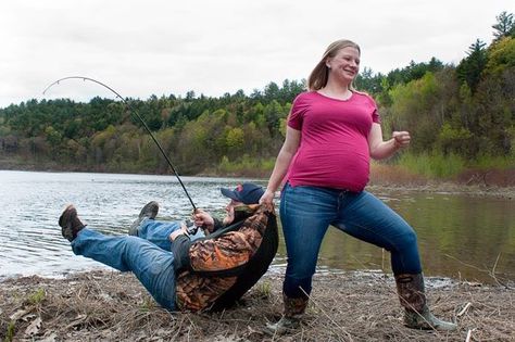 Fishing maternity photo Fishing Maternity Pictures, Maternity Fishing Photography, River Maternity Pictures, River Maternity Shoot, Pond Pictures, Country Maternity Photography, Maturity Photoshoot, Fishing Pregnancy Announcement, Maternity Pictures By Pond