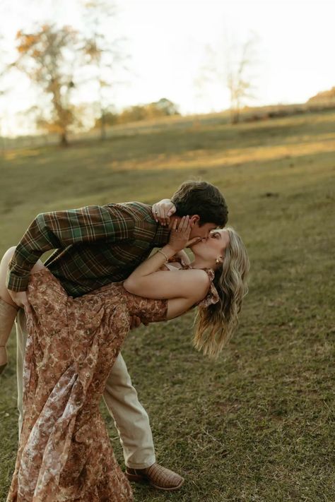 Fall engagement photos Fall Engagement Photos, Engagement Photos Fall, Fall Engagement, Autumn Photography, Autumn Day, Couple Photography, Engagement Photos, Dip, Engagement Rings