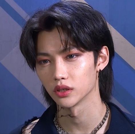 Felix Pop Hair, You Are So Beautiful, Glamouröse Outfits, Prince Felix, Hair Icon, K Pop Star, Mullet Hairstyle, Cut My Hair, Kids Icon