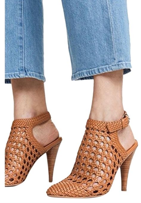 Gold Sandals Heels, Woven Leather Sandals, Wellies Boots, Ankle Strap Sandals Heels, Closed Toe Sandals, Strappy Wedges, Slingback Heel, Basket Weave, Veronica Beard