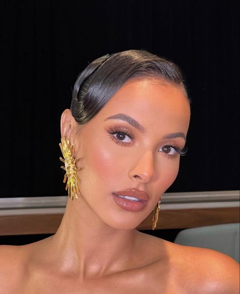 Flawless Face Makeup, Maya Jama, Fresh Face Makeup, The Brits, Princesa Disney, Work Hairstyles, Boat Party, Bridal Hair And Makeup, Editorial Makeup