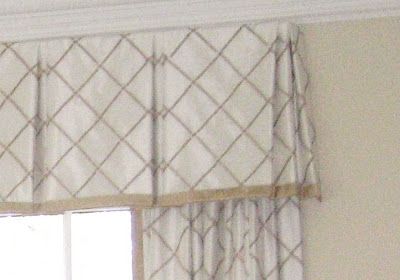 Pleated Valance, Box Pleat Valance, Corner Windows, Window Valances, Bedroom Curtain, Corner Window, Window Ideas, Window Valance, Diy Home Improvement