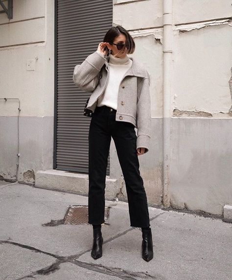 Minimal Stil, Winter Mode Outfits, Look Adidas, Looks Pinterest, Populaire Outfits, Winter Mode, غرفة ملابس, Outfit Jeans, Vogue Australia