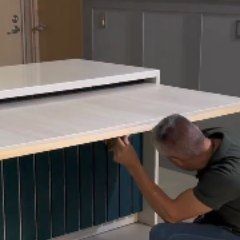 Lofts | Design | Architecture | Furniture on Instagram: "A dinning table out of a kitchen peninsula 😍 This is a real space-saving solution for when you need to have an extra table. You could also save space using the foldable stools, as @hagalo_en_casa demonstrates in the video. 👏🏻👏🏻👏🏻👏🏻 Follow @loftyabodes #LoftyAbodes #DiningTable #KitchenIsland #KitchenFurrniture #Kitchen #kitchendesign #KitchenPeninsula #stools #FoldingStool #furnituremaker #DesignFurniture #SmallSpaceSquad #spacesa Foldable Kitchen Table, Space Saver Dining Table, Kitchen Separation, Daining Table, Space Saving Dining Table, Foldable Dining Table, Space Saving Table, Kitchen Peninsula, Foldable Stool