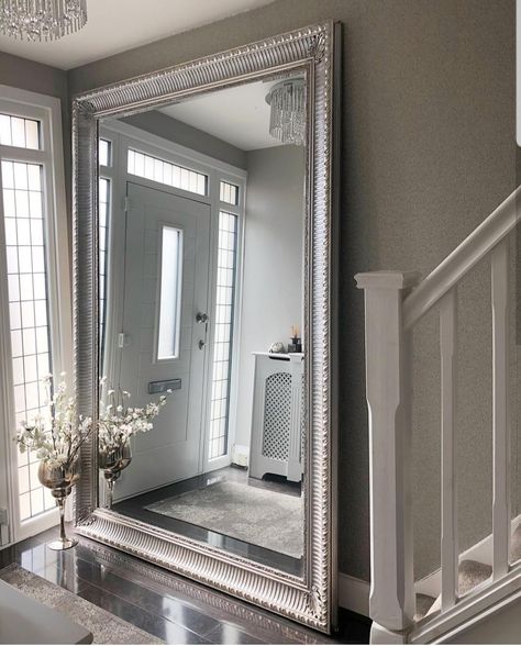 Hallway Mirror Decor, Hallway Mirrors, Mirrors Decor, Contemporary Hallway, Welcoming Entryway, Entry Furniture, Hallway Mirror, Hallway Designs, Hallway Design