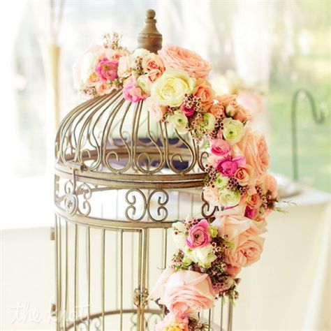 Antique Dessert Table Decor: An antique-inspired birdcage decorated the dessert table. Antique Birdcage, Birdcage Decor, Vintage Birdcage, Bird Cage Centerpiece, Hanging Bird Cage, Wedding Birdcage, Romantic Outdoor Wedding, Dessert Table Decor, Bird Cage Decor