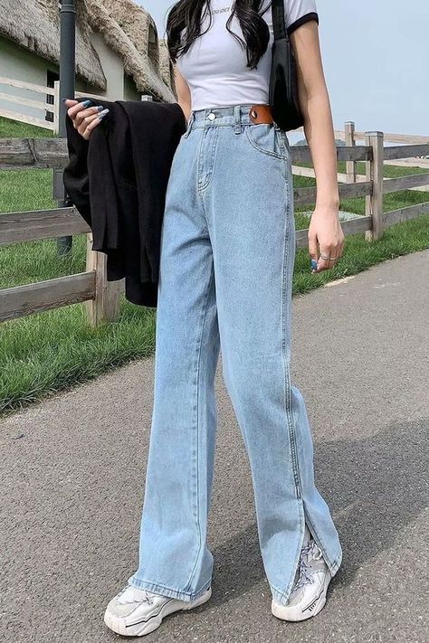 Straight Leg Jeans Outfits, Wide Leg Jeans Outfit, Jeans Summer, Korean Outfit Street Styles, Jeans Outfit Casual, Korean Casual Outfits, Casual Day Outfits, Korean Girl Fashion, Straight Trousers