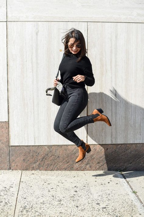 MY FAVORITE WESTERN-INSPIRED ANKLE BOOTS: 9 WAYS | Found 'em! A pair of tan, western-inspired ankle boots for all seasons. We're styling these lovers from Everlane for 9 cool outfit ideas. | #TheMomEditStyle #WesternInspiredBoots #WesternAnkleBoots #EverlaneAnkleBoots #TanChelseaBooties #AnkleBootsBlackJeans #EverlaneCashmereSweater #FallOutfitIdeas #BootsAndJeans #SuedeBoots Boot Dress Outfit, Ankle Boots Dress Outfit, Boots Dress Outfit, Camel Boots Outfit, Western Booties Outfit, Tan Ankle Boots Outfit, Ankle Boot Outfits, Boots Outfit Casual, Tan Boots Outfit