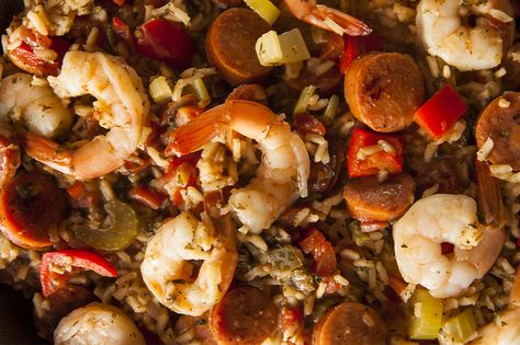 Shrimp Jambalaya Recipe, Creole Jambalaya Recipe, Weight Watchers Shrimp, Creole Jambalaya, Red Beans Recipe, Shrimp Jambalaya, Slow Cooker Jambalaya, Cajun Jambalaya, Cajun Food