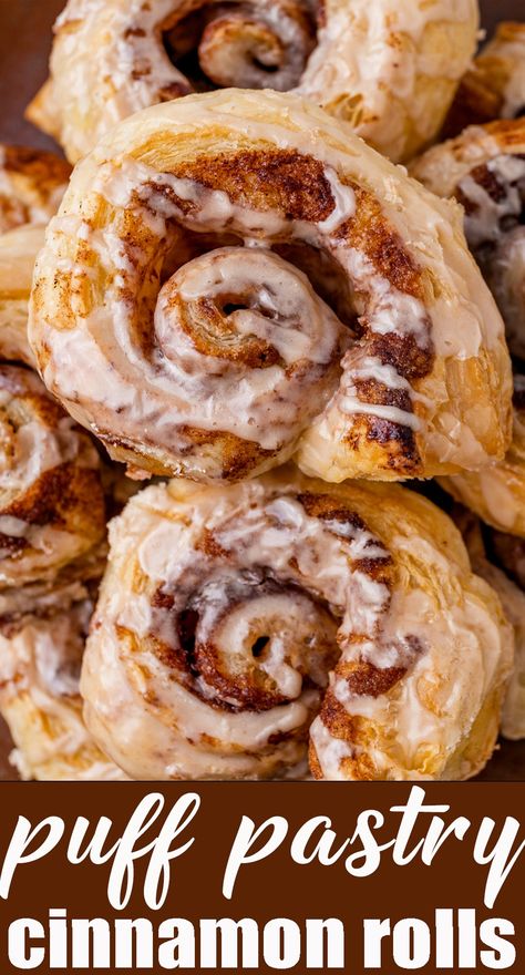 Cinnamon Rolls Made With Puff Pastry, Puff Pastry Cinnamon Roll, Puff Pastry Recipes Cinnamon Rolls, Buttery Cinnamon Rolls, Cinnamon Danish Pastry, Ready Made Pastry Recipes, Cinnamon Rolls Using Puff Pastry, Flaky Cinnamon Rolls Recipes, Cinnamon Scrolls Easy