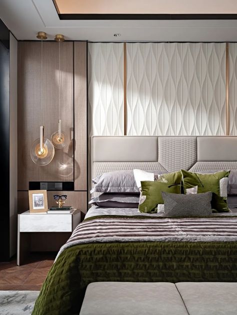 Unique Bed Back Design, Modern Classic Bedroom Design Luxury, Bed Wall Panelling, Bed Back Wall Design Modern, Bed Wall Panelling Design, Unique Bedroom Design Interiors, Bedroom Back Wall, Bed Back Wall, Wall Panelling Design