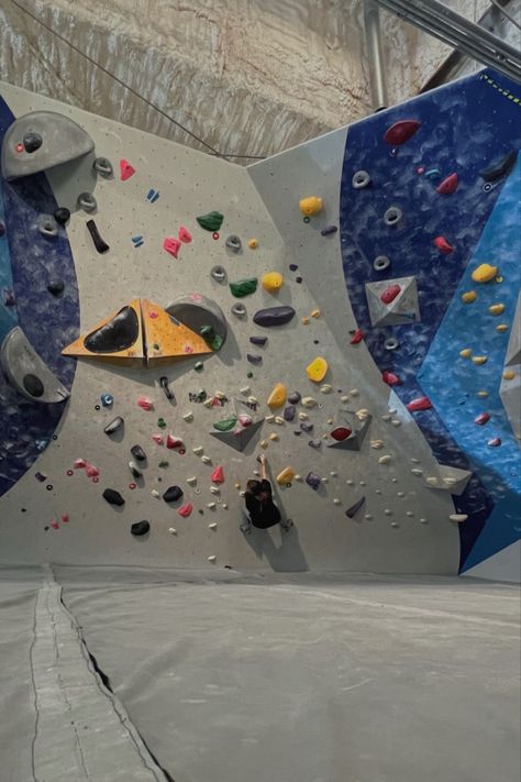 #boulder #climbing #aesthetic Bouldering Gym Aesthetic, Climbing Wall Aesthetic, Indoor Rock Climbing Aesthetic, Boulder Aesthetic, Bouldering Aesthetic, Rock Climbing Aesthetic, Climbing Aesthetic, Indoor Bouldering, Boulder Climbing