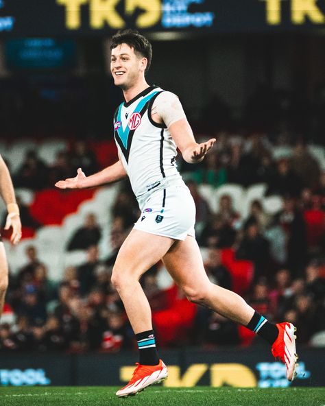 Port Adelaide ⚡ | sunday snags at @marvelstadium.au 🌭 | Instagram Port Adelaide Football Club Wallpaper, Zak Butters Port Adelaide, Zak Butters, Afl Players, Brisbane Lions, Port Adelaide, Swaggy Outfits, Football Club, Brisbane