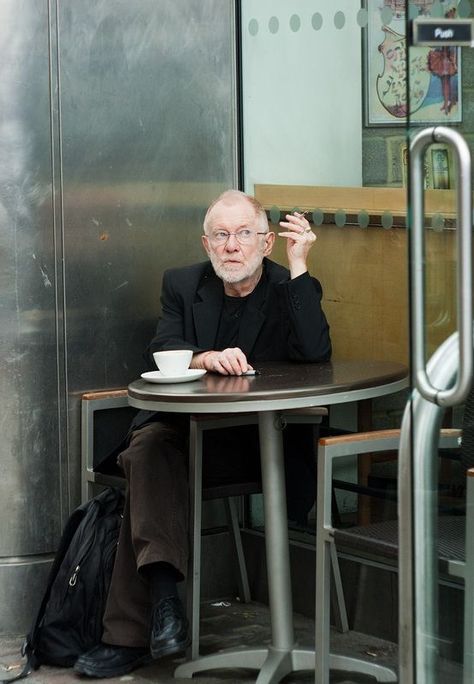 People Drinking Coffee Photography, Coffee And People, People At Cafe, Drinking Coffee Pose, Cafe People, People Drinking Coffee, People Drinking, Internet Speed Test, Cafe Society