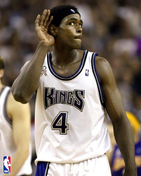 Chris Webber.  Ahh those were the days for the Kings!!! <3<3<3 Basketball Project, Basketball Rules, Peaks And Valleys, Chris Webber, Rules For Kids, Basketball Shooting, Basketball History, Basketball Net, Basketball Goals