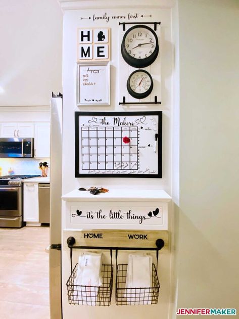 Kitchen Command Center Wall, Diy Family Command Center, Family Command Center Ideas, Family Command Center Wall, Command Center Ideas, Creative Wall Decor Ideas, Diy Command Center, Ideas For Back To School, Command Center Kitchen